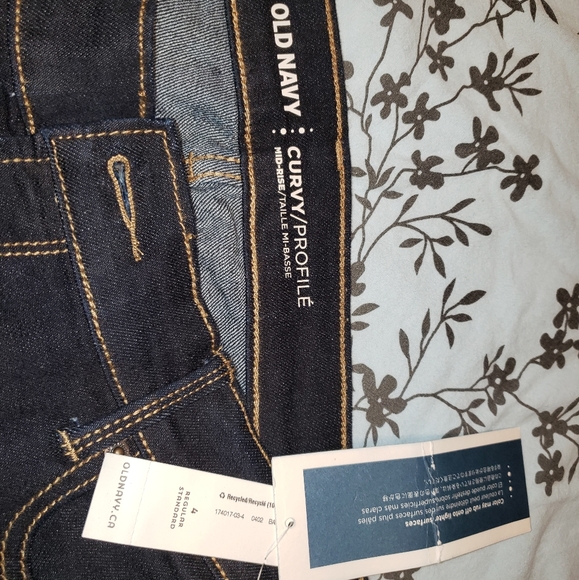 OldNavy jeans - Picture 2 of 2